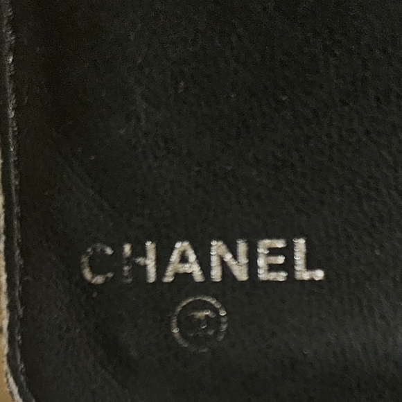 AUTHENTIC lucky charm CHANEL long bifold wallet w/authentication hologram - Picture 5 of 7